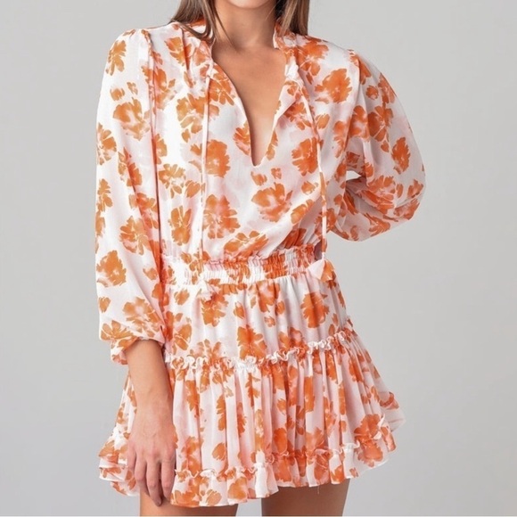 Misa Los Angeles Dresses & Skirts - Misa Los Angeles Dress‎ L Floral Chiffon Coquette Resort Smocked Tiered Lorena